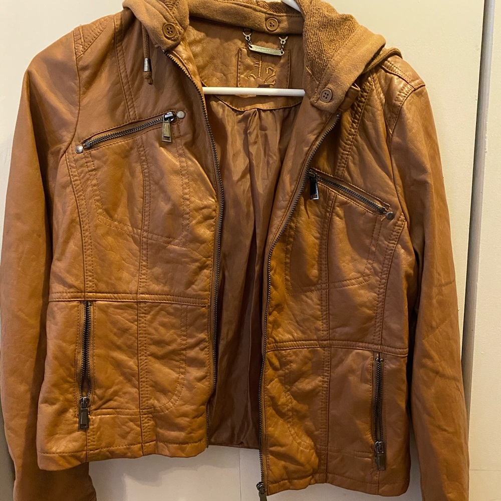 Women’s leather jacket